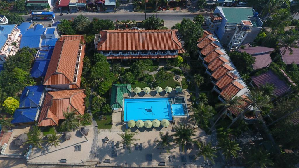 Dynasty Mui Ne Beach Resort Phan Thiet Dış mekan fotoğraf